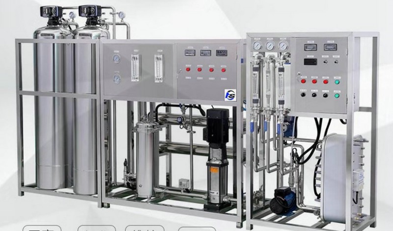 醫(yī)院專用鍋爐除水垢設(shè)備,實驗室凈化水設(shè)備,匯河提供凈水方案免費上門安裝,