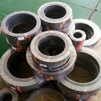 金屬纏繞墊片D1221和D2222分別是什么材質(zhì)？