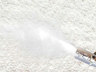 硬質(zhì)無(wú)機(jī)纖維噴涂