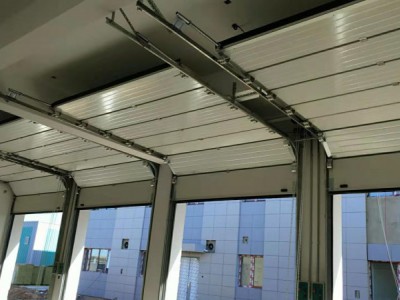 天津廠家直供工業(yè)提升門 靜音卷簾門 自動(dòng)折疊門 支持定制