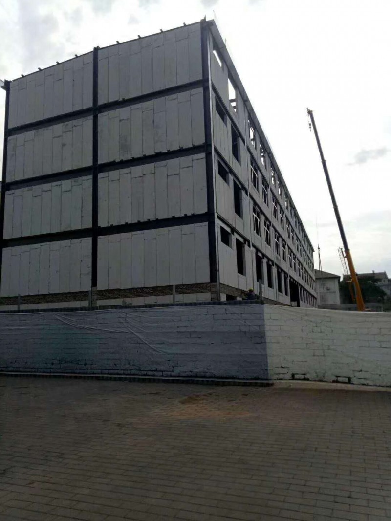 復(fù)合輕質(zhì)隔墻板價格