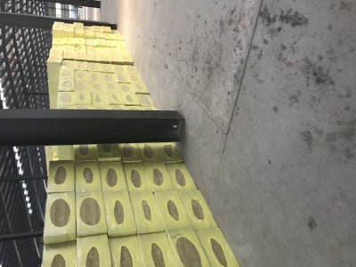 吉林長春華峰巖棉，巖棉復(fù)合板，各種巖棉及其制品