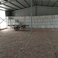 優(yōu)質(zhì)纖維增強(qiáng)硅酸鹽板現(xiàn)貨批發(fā)，A級防火硅酸鹽復(fù)合保溫板